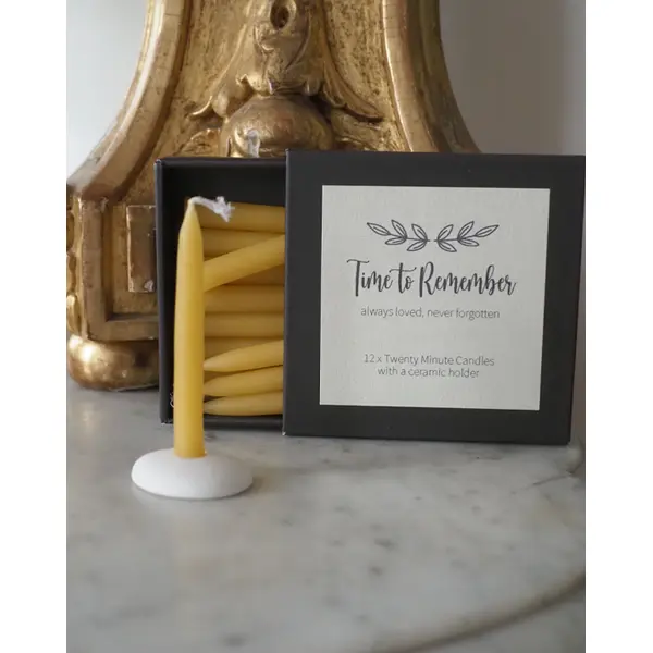 Coffret de 12 bougies de prière – In memoriam